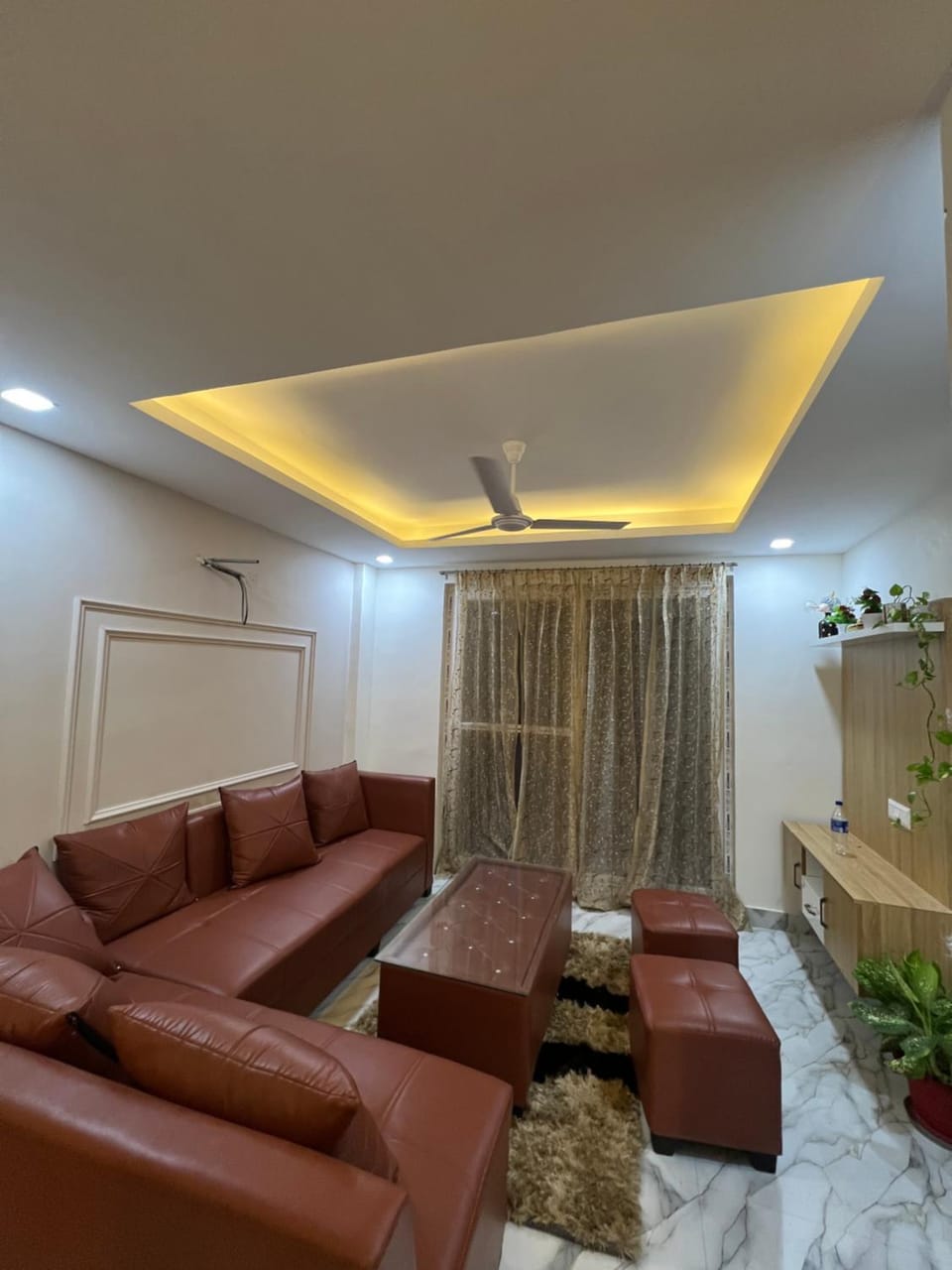 HILLSIDEHEAVEN2BHK escape FROM LIFE Bed and Breakfast in Dehradun