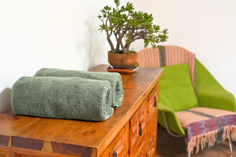 Casona Tetzompa Private garden in the center House in Tepoztlan
