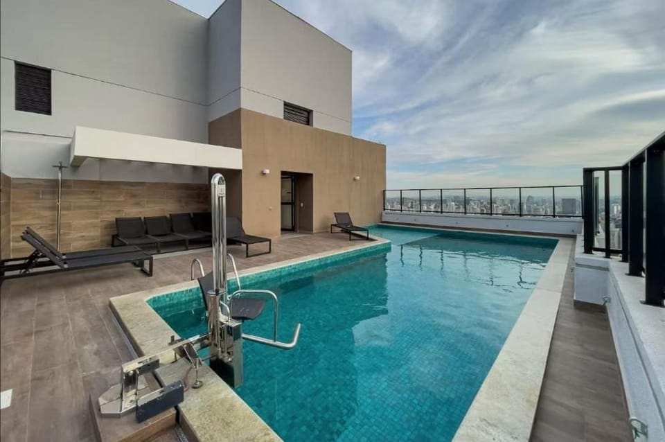 Day, Pool view, Swimming pool, sunbed