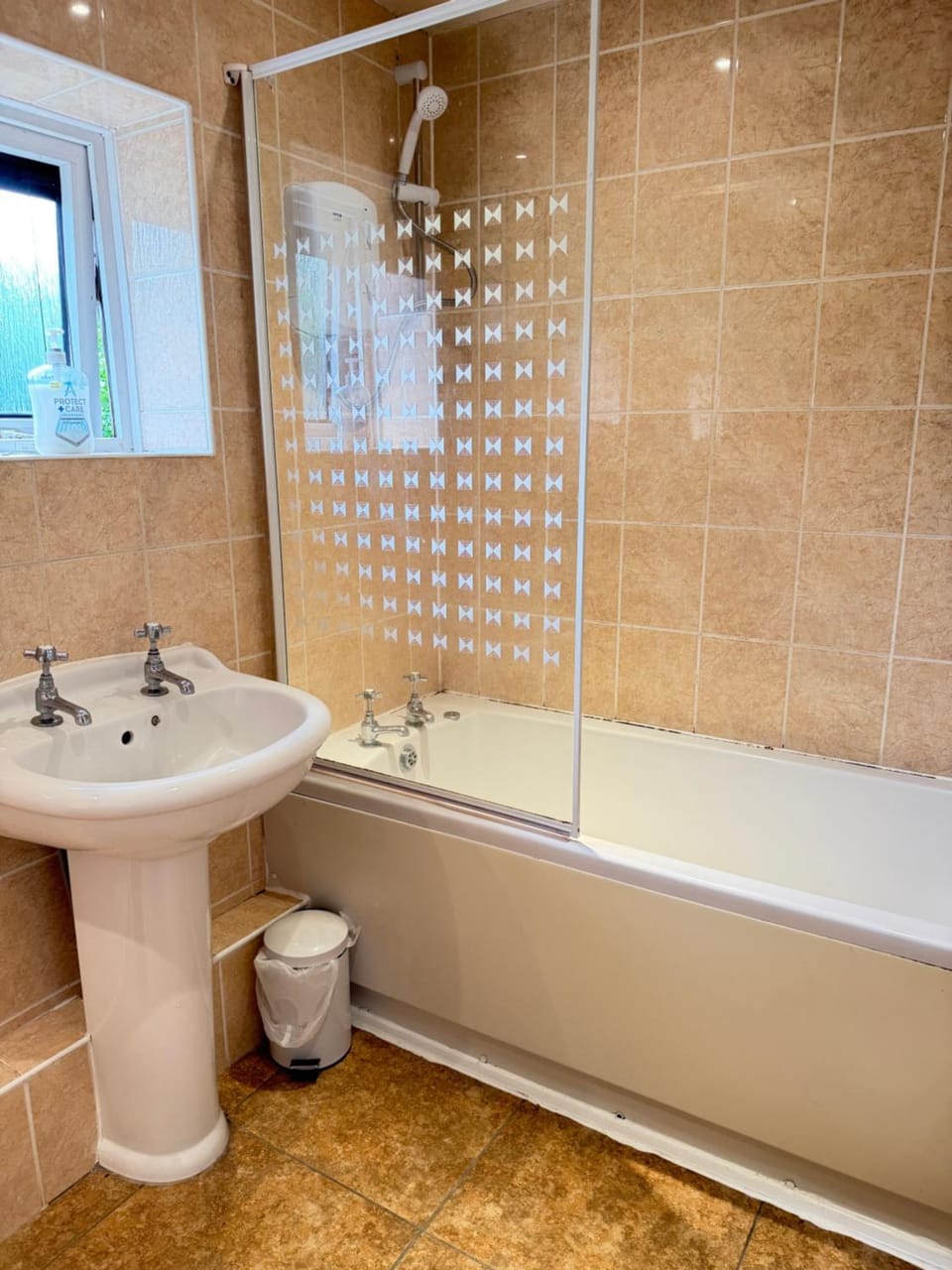 Ailsa Roomz Vacation rental in Blackburn
