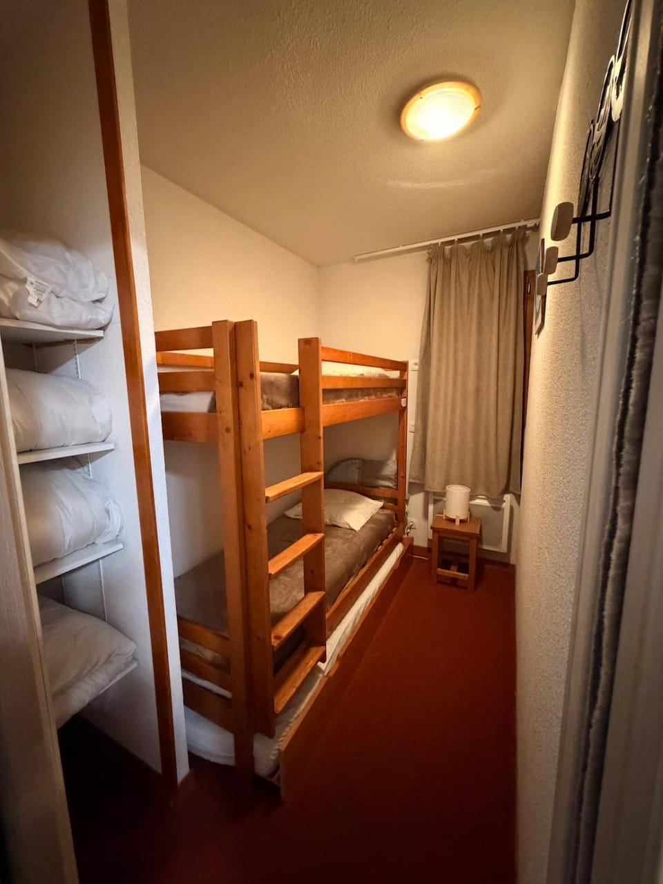 Photo of the whole room, Bedroom, bunk bed