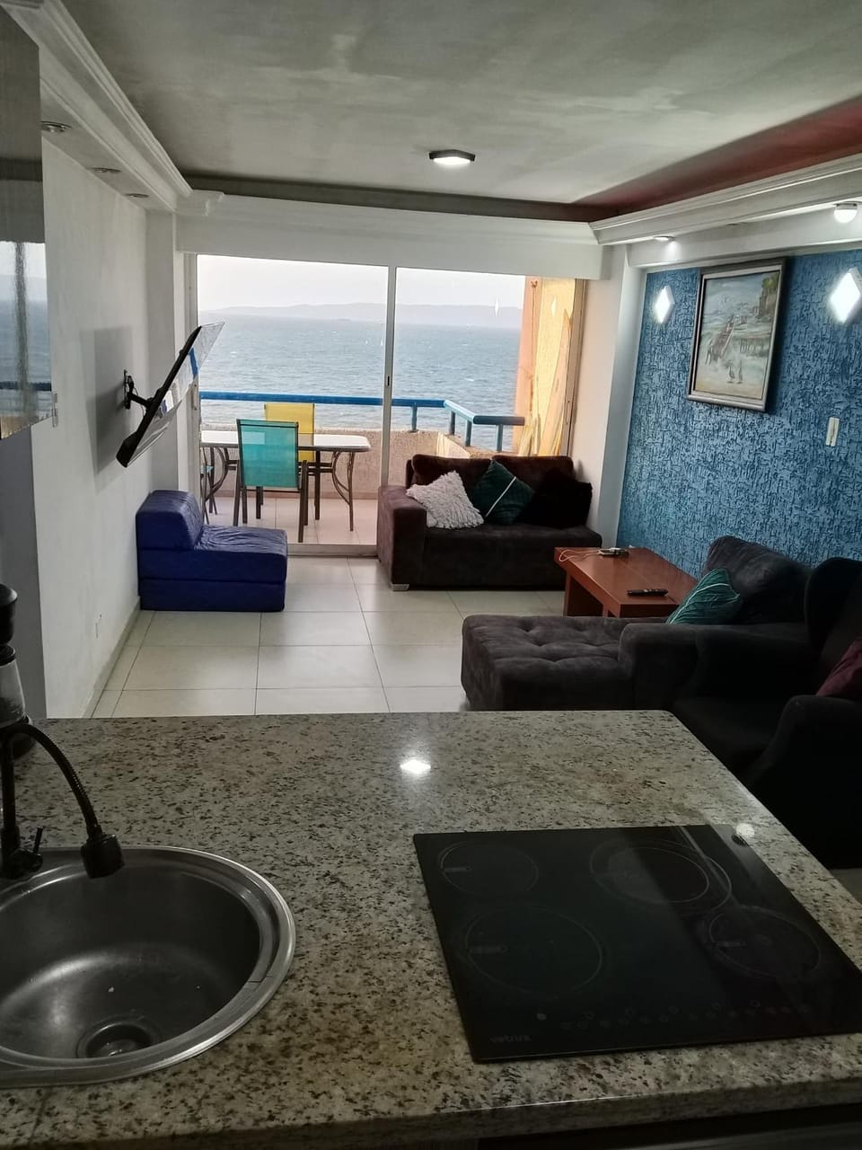 Departamento frente playa lido lecheria Apartment in Venezuela