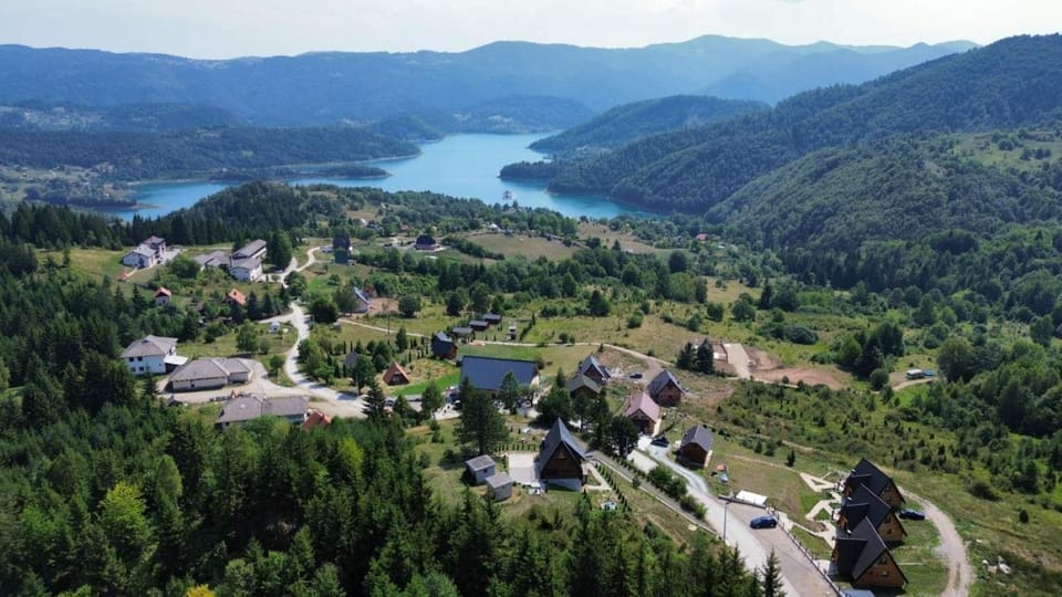 Top Hill Zaovine Lake Apartment in Zlatibor District, Serbia