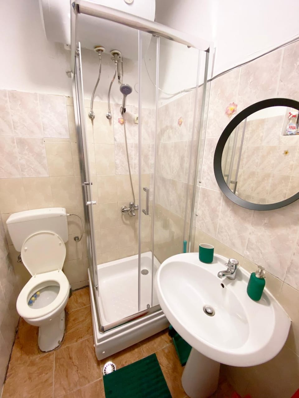 Shower, Toilet, Bathroom