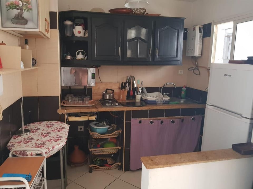 Appartement biensitué et bienéquipé à martil Apartment in Tangier-Tétouan-Al Hoceima