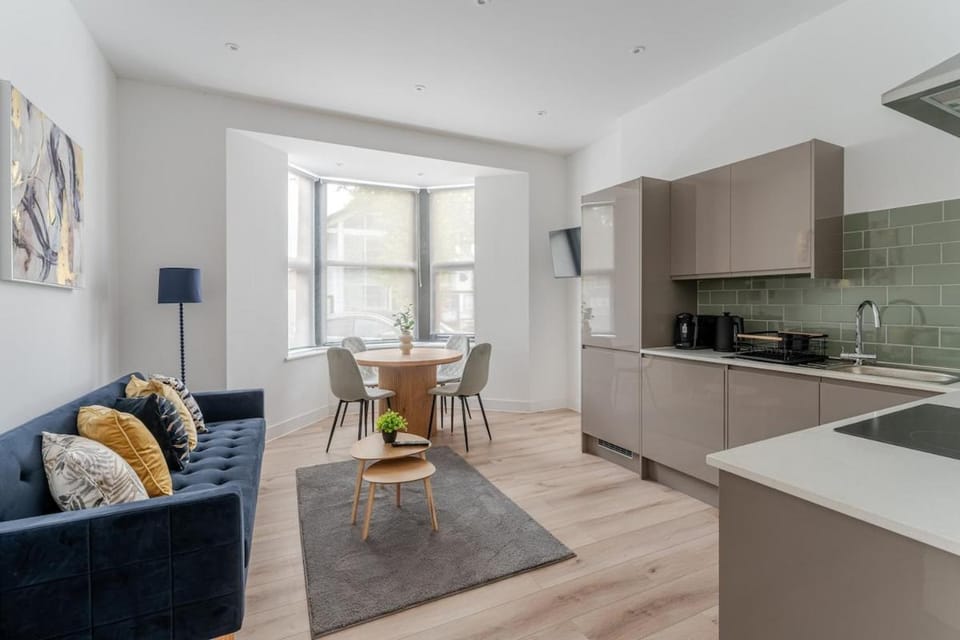 Richmond Central 1BR Apartment Free Parking & City Centre Apartment in Cardiff