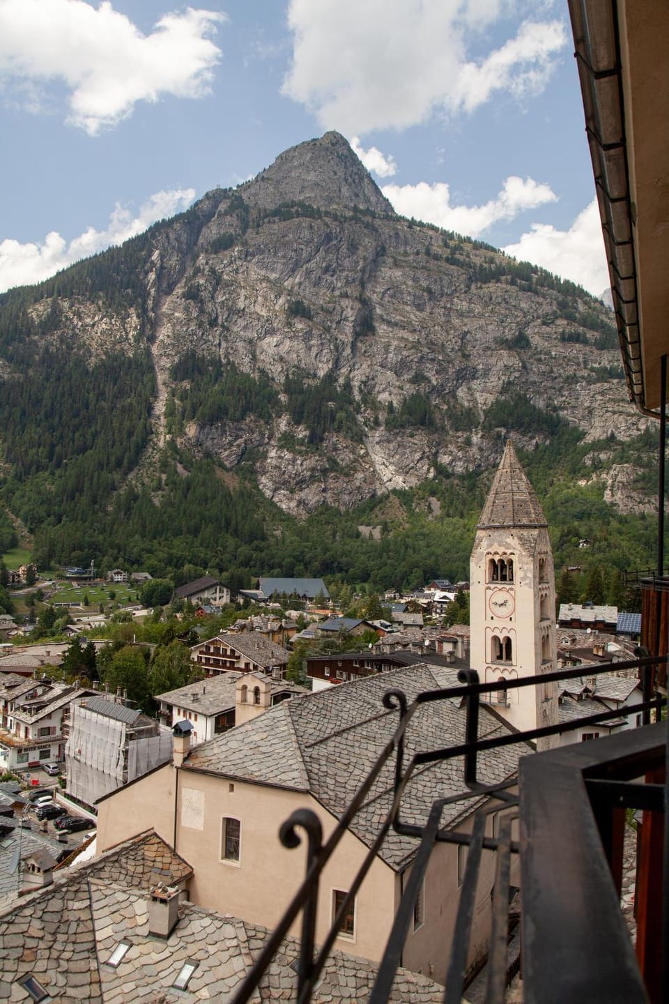 Summer, City view, Mountain view