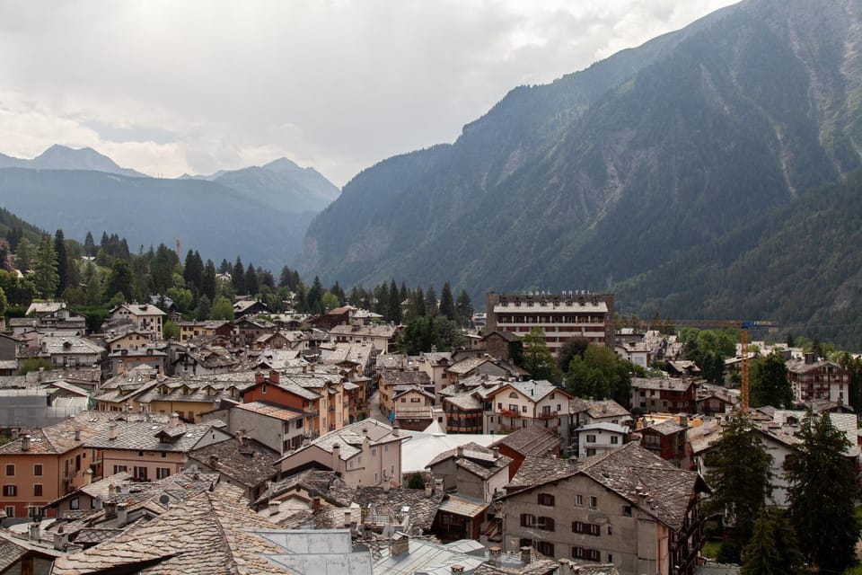 City view, Mountain view