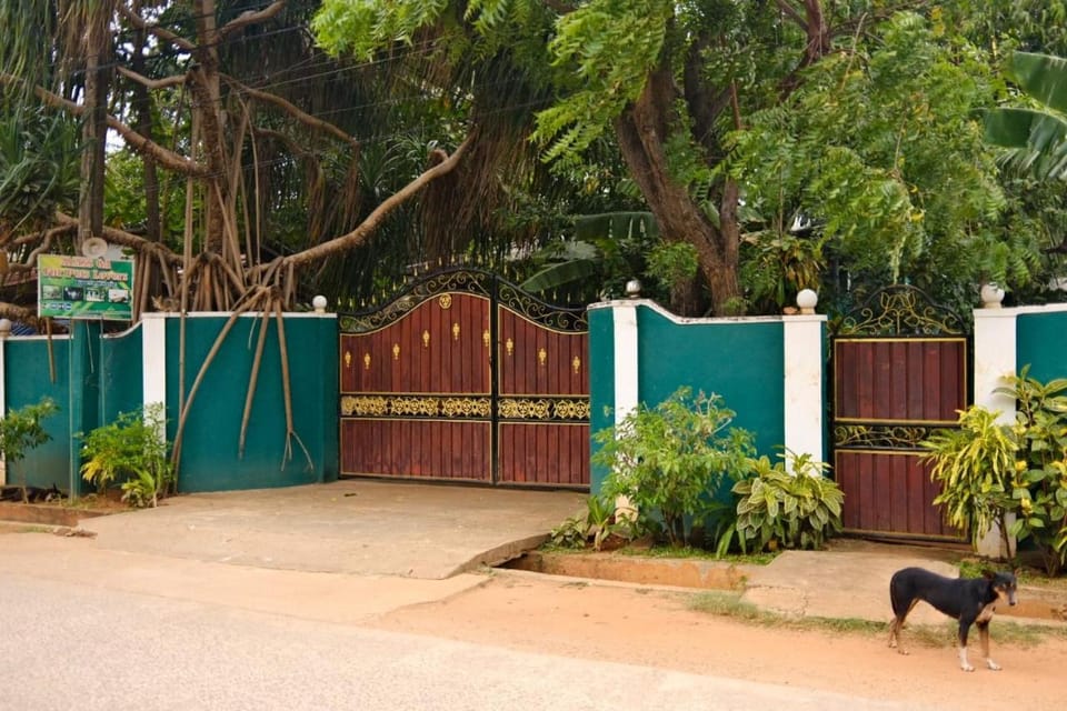 Alass Ga For Pets Lovers Bed and Breakfast in Sri Lanka