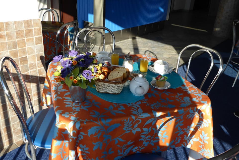 Continental breakfast