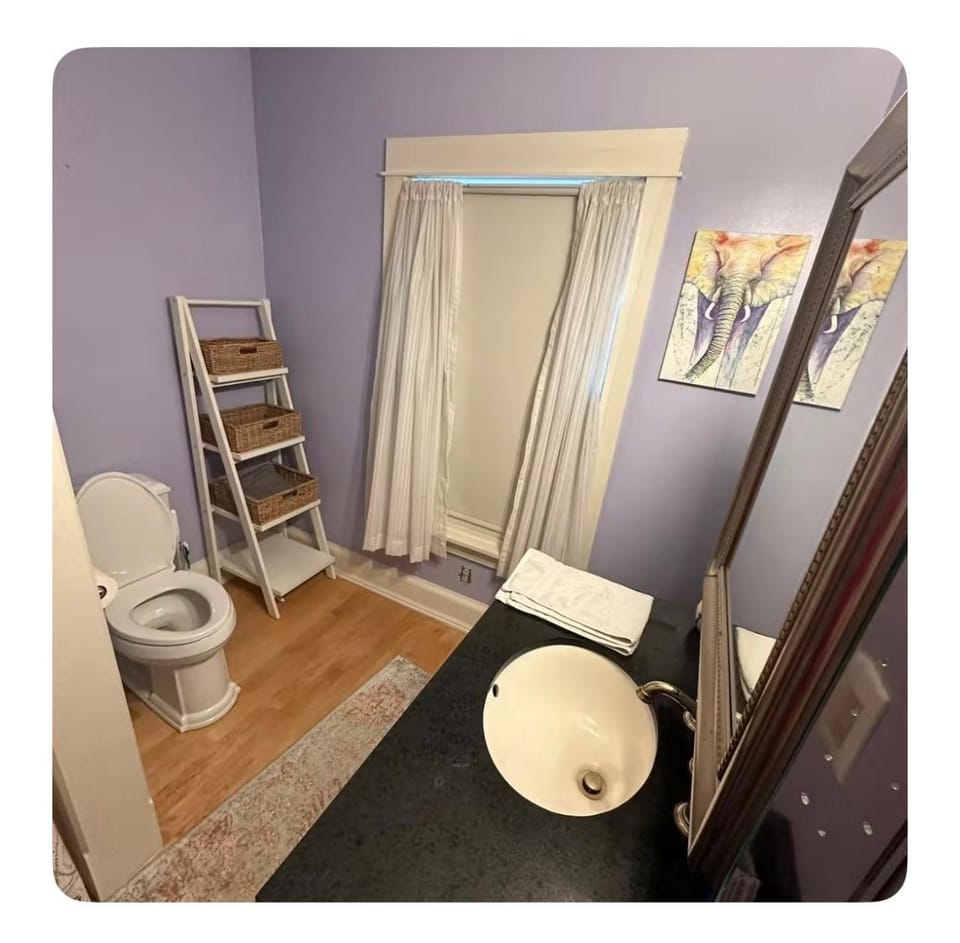 Toilet, Bathroom