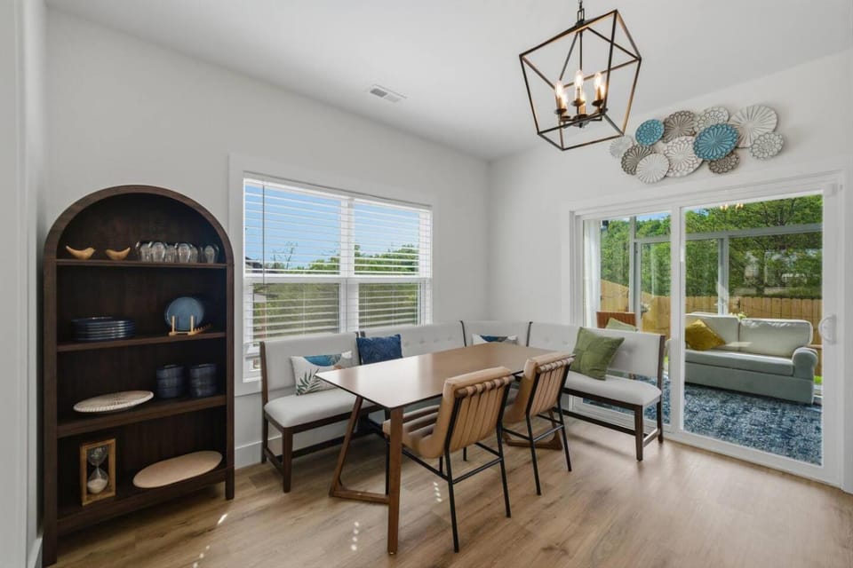SoKno Retreat - Luxury, Peace, Game Room 15 min-Knox, 35-Sevier House in Knoxville