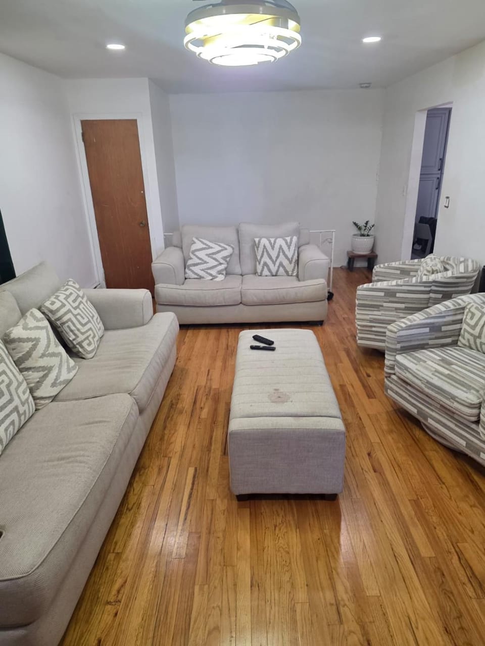 Serene Oasis Vacation rental in Valley Stream