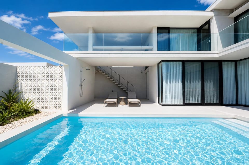 Property building, Day, Pool view, Swimming pool