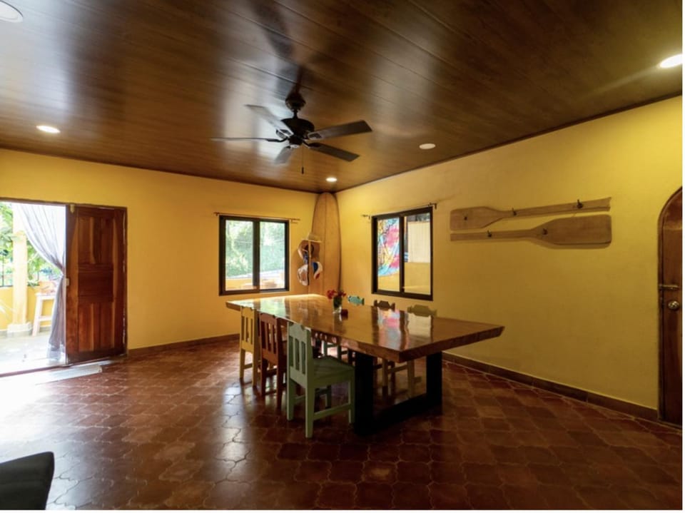 Casa Guacamayo House in Puerto Carrillo