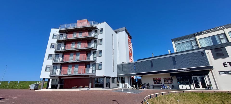Hotel Lands End Hotel in North Holland (province)
