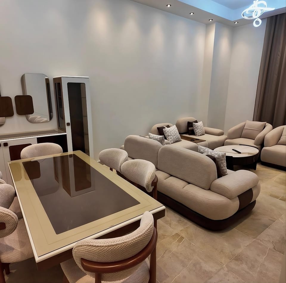 Charming Three Bedrooms Apartment in Latin District Apartment in Egypt