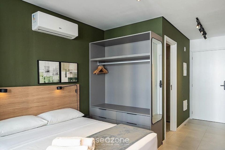 Bed, Bathroom, Bedroom