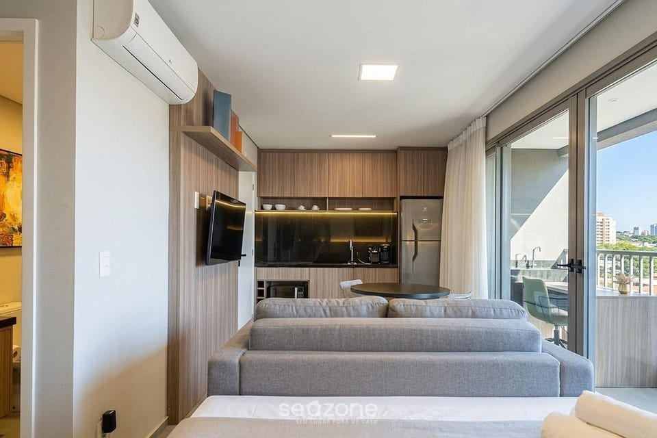 TV and multimedia, Balcony/Terrace, Kitchen or kitchenette, Living room, Bedroom