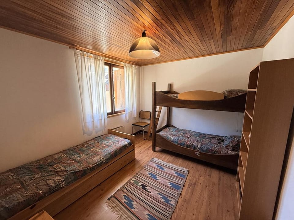 Appartement avec animaux admis - pers. - FR-1-266-333 Apartment in Montgenèvre