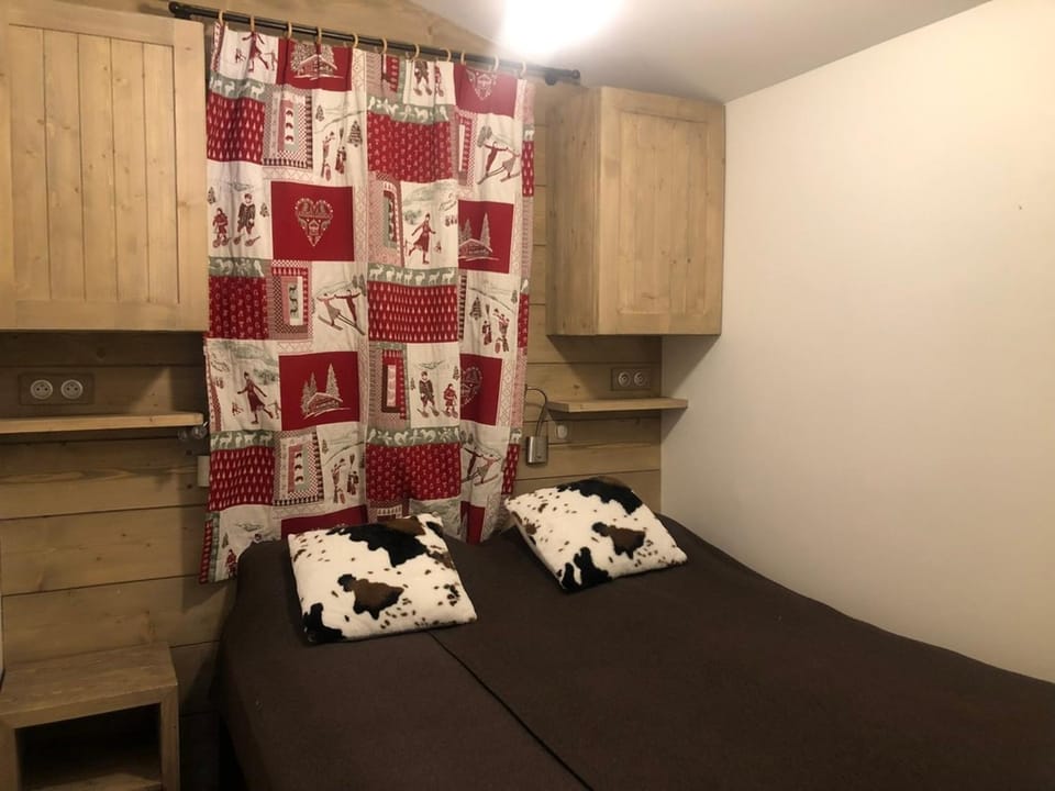 Appartement rénové avec vue montagne - 4 pers. - FR-1-575-258 Apartment in Saint-Bon-Tarentaise