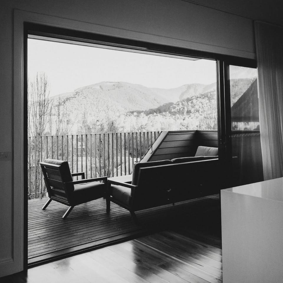 Patio, Day, Natural landscape, View (from property/room), Balcony/Terrace, Living room, Seating area, Mountain view