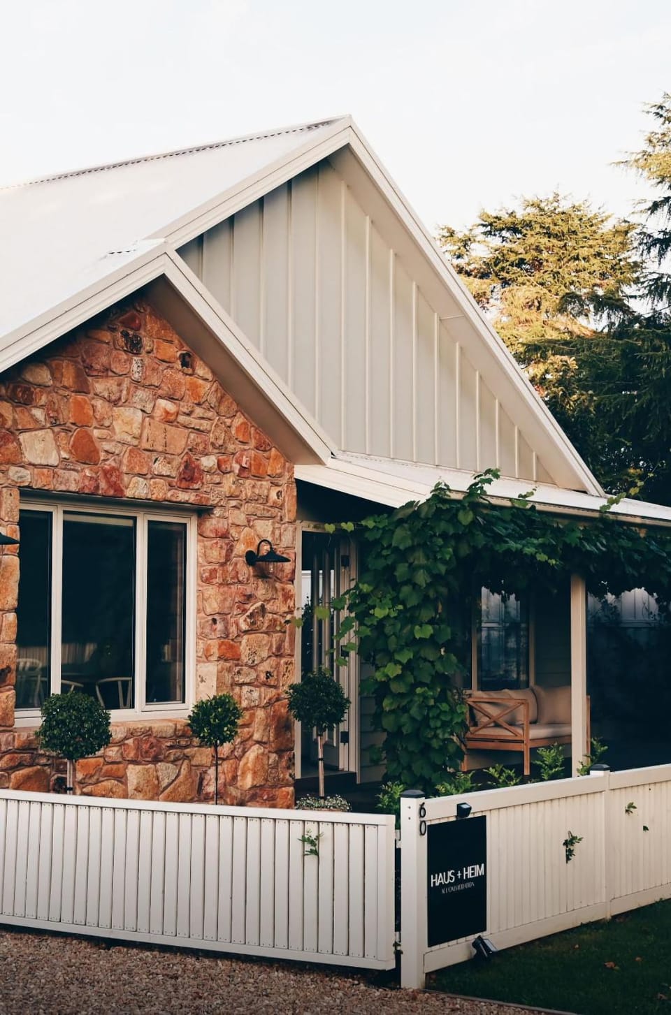 The Tradesmans Cottage 1 2 House in Porepunkah