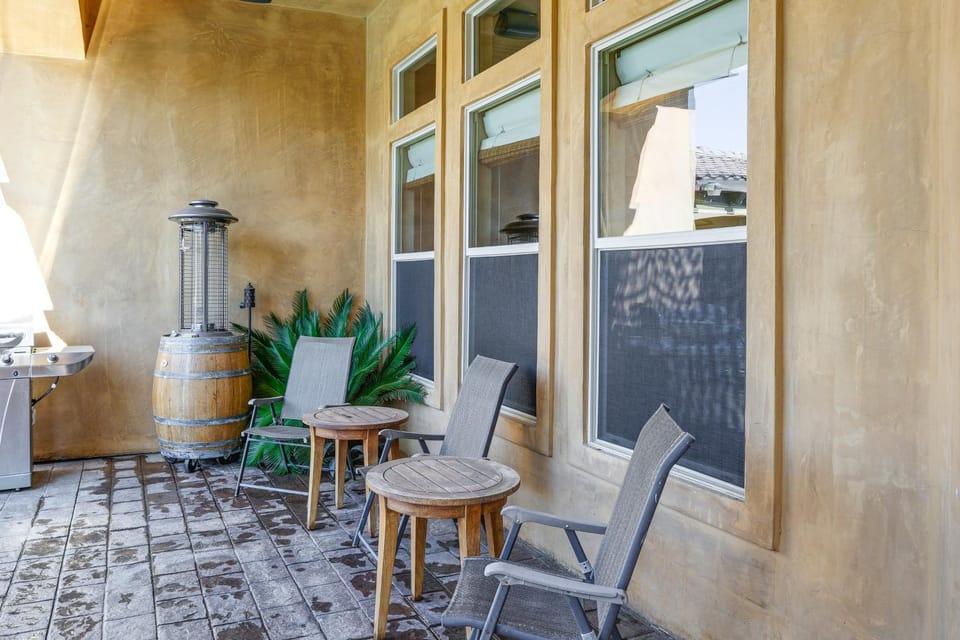 Bakersfield Guest Suite, 11 Mi to Dtwn! Apartment in Bakersfield