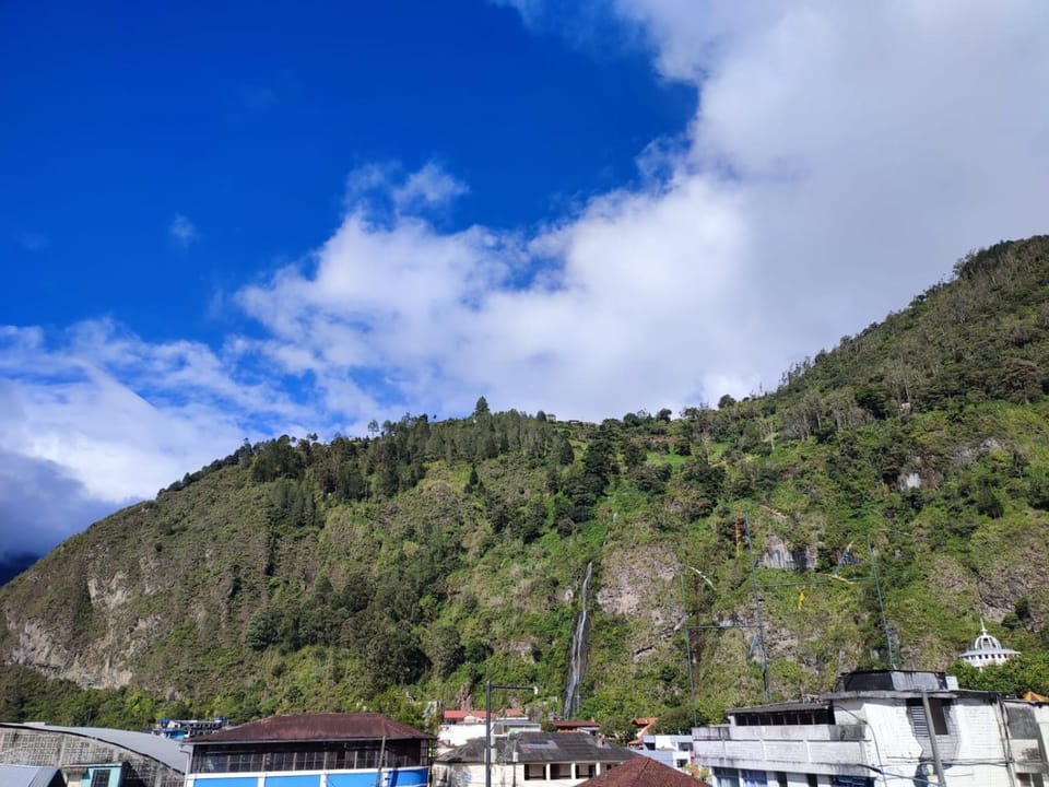 Living Baños Apartment in Banos