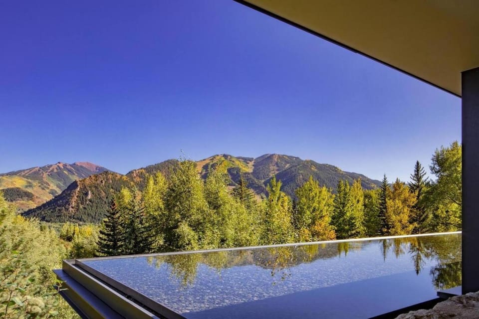 Luxury Estate with Pool Mountain Views House in Aspen