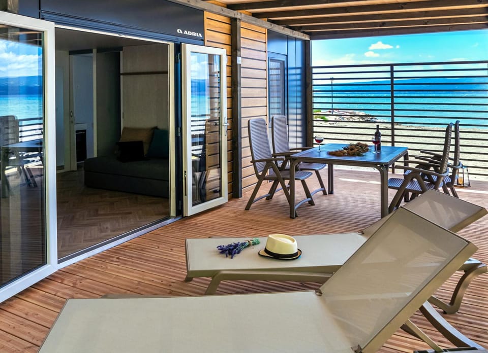 Day, Natural landscape, View (from property/room), Balcony/Terrace, Seating area, Sea view