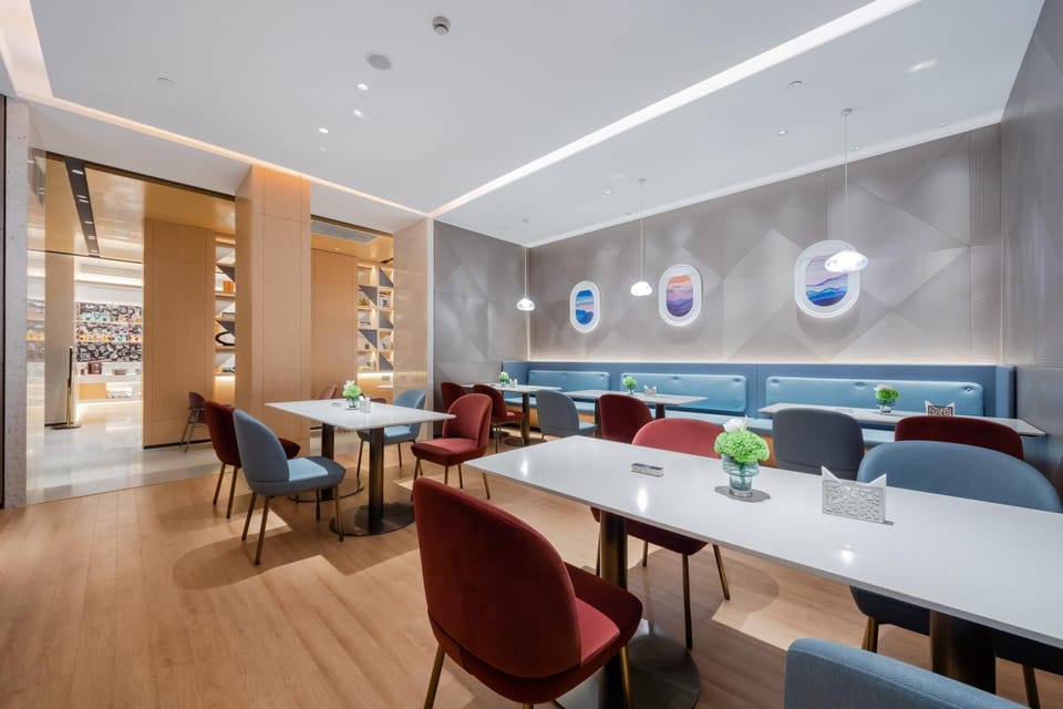 嘉虹酒店-上海国际旅游度假区川沙地铁站店 Hotel in Shanghai