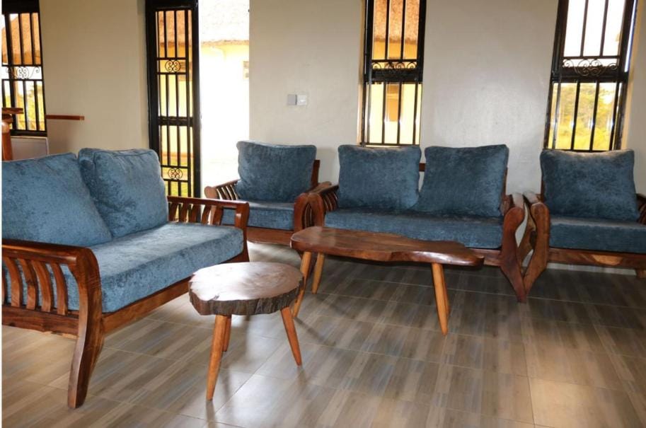 Kibale Forest Inn Hotel in Uganda
