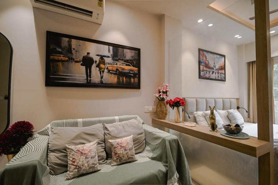 The Green Stem - The Hidden Nest Apartment in Gurugram