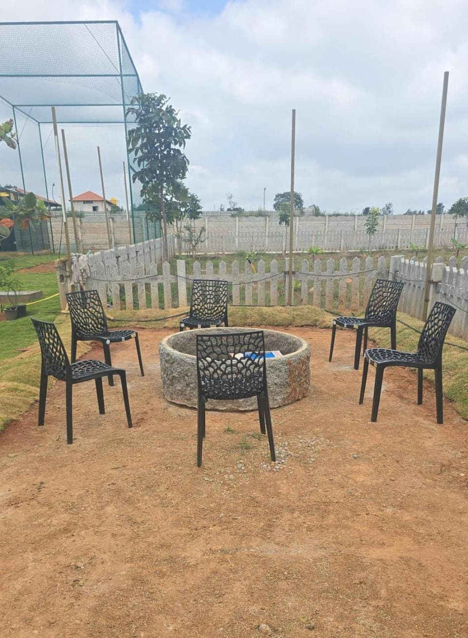 Patio, Day, Garden, Garden view