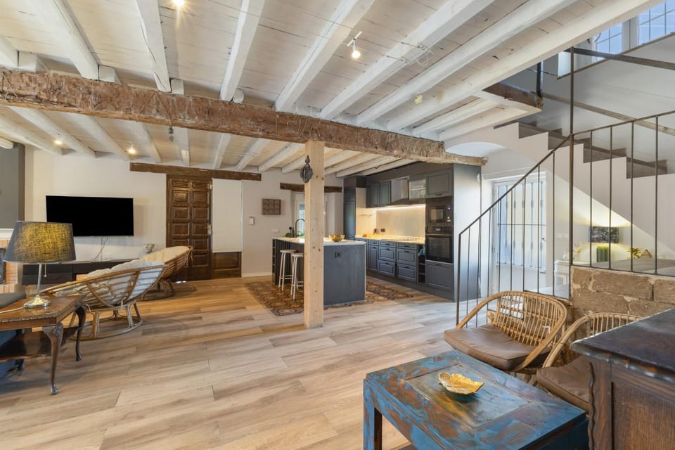 Property building, Living room