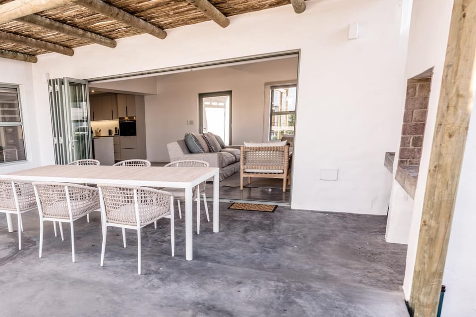 Property building, BBQ facilities