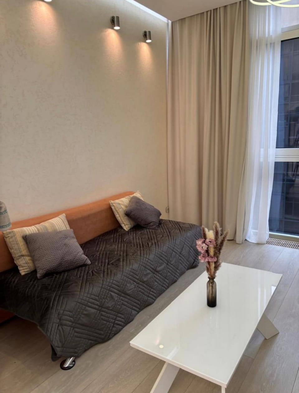 Levanevskogo Apt Apartment in Odessa