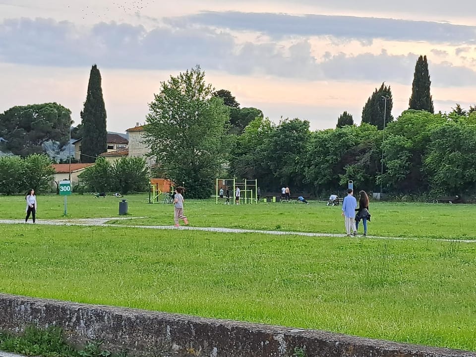Casa Mengoni - piccolo appartamento in casale con parcheggio privato Apartment in Florence