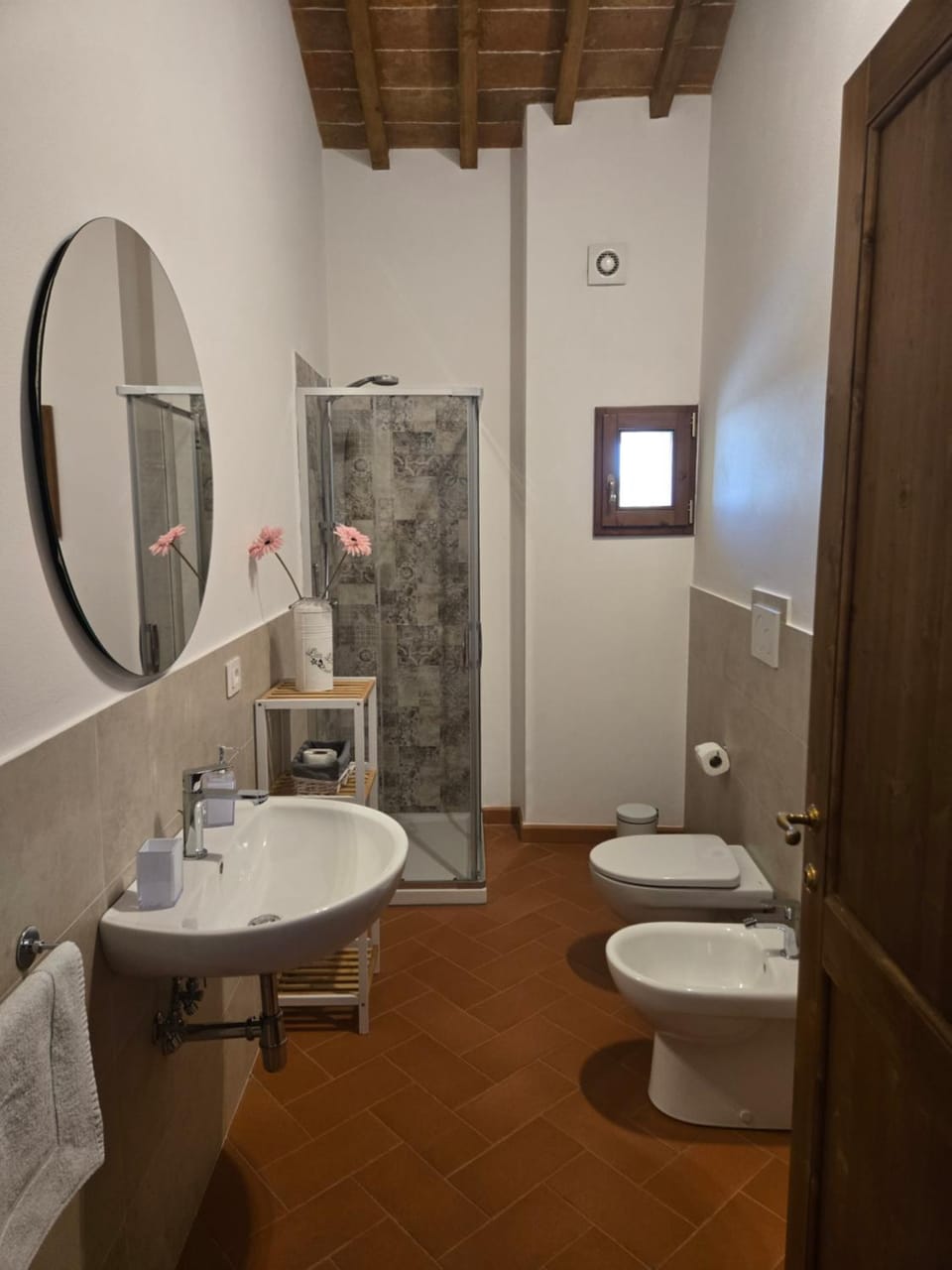 Casa Mengoni - piccolo appartamento in casale con parcheggio privato Apartment in Florence