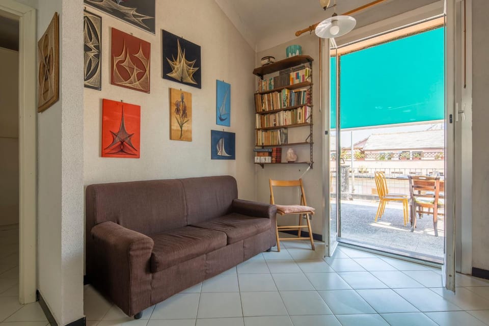 Spring, Summer, Living room, Autumn