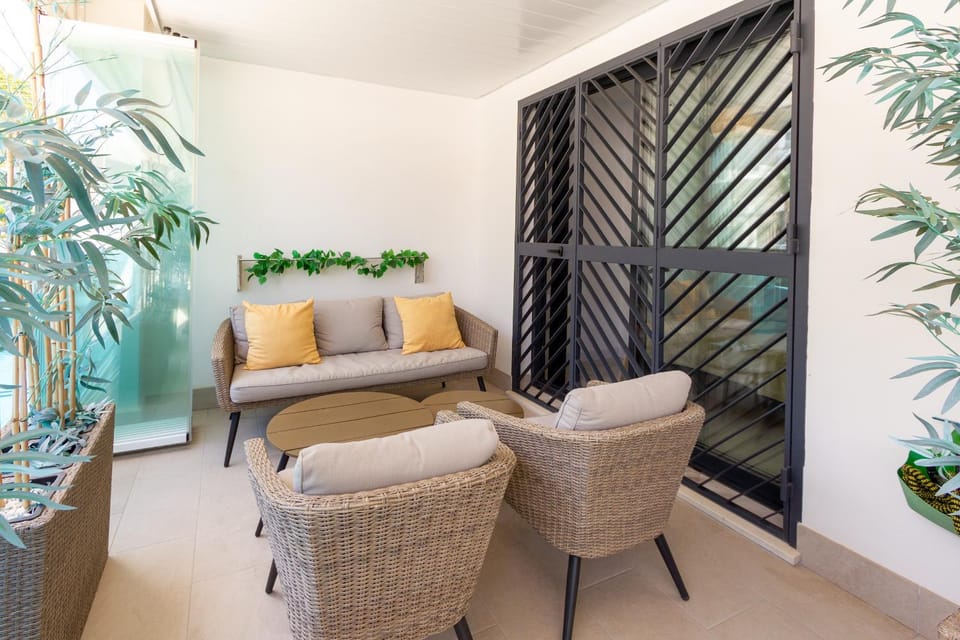 144-Modern Apartment, Pool, Gym, Sauna Apartment in Costa del Sol