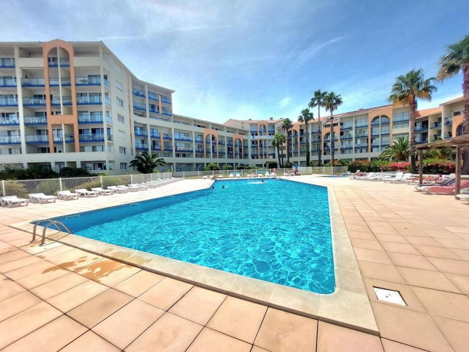Studio avec clim, plage à 300m, piscine et parking Apartment in Argeles-sur-Mer