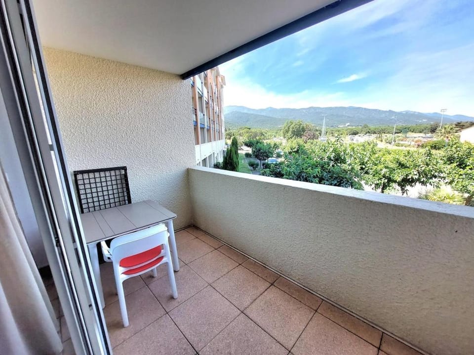 Studio avec clim, plage à 300m, piscine et parking Apartment in Argeles-sur-Mer