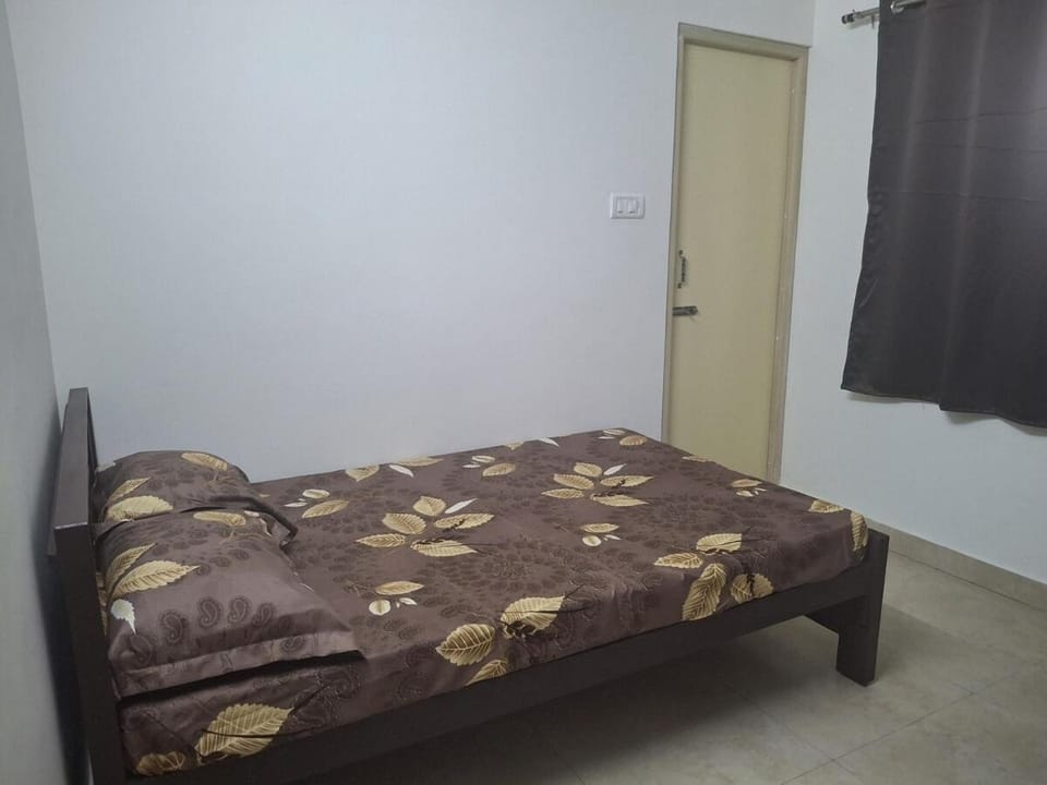 Krishna serviced apartments Apartment in Chennai