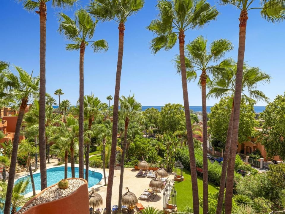 Garden view, Pool view