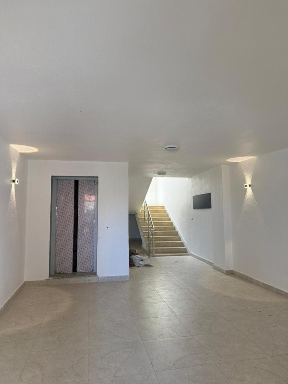Two-room apartment for two people in Irbid A, south of Yarmouk University Apartment in Africa