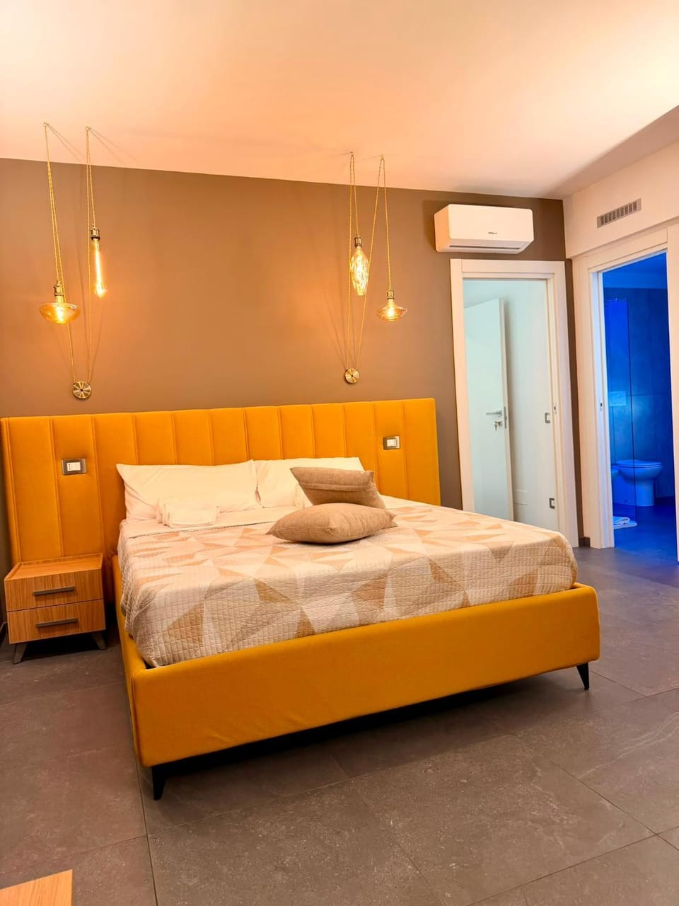 N2rooms Bed and Breakfast in Nettuno