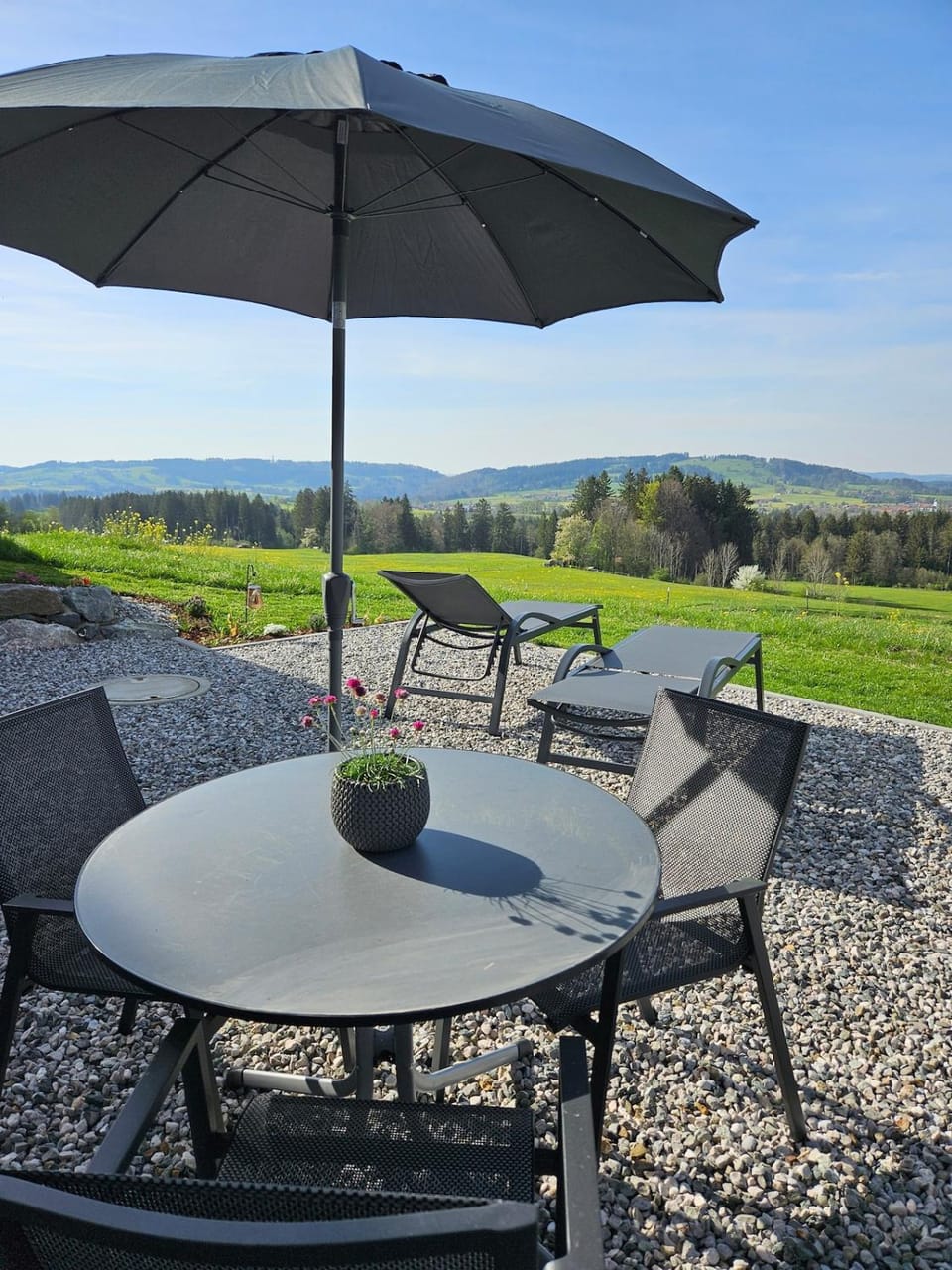 Balcony/Terrace, Mountain view