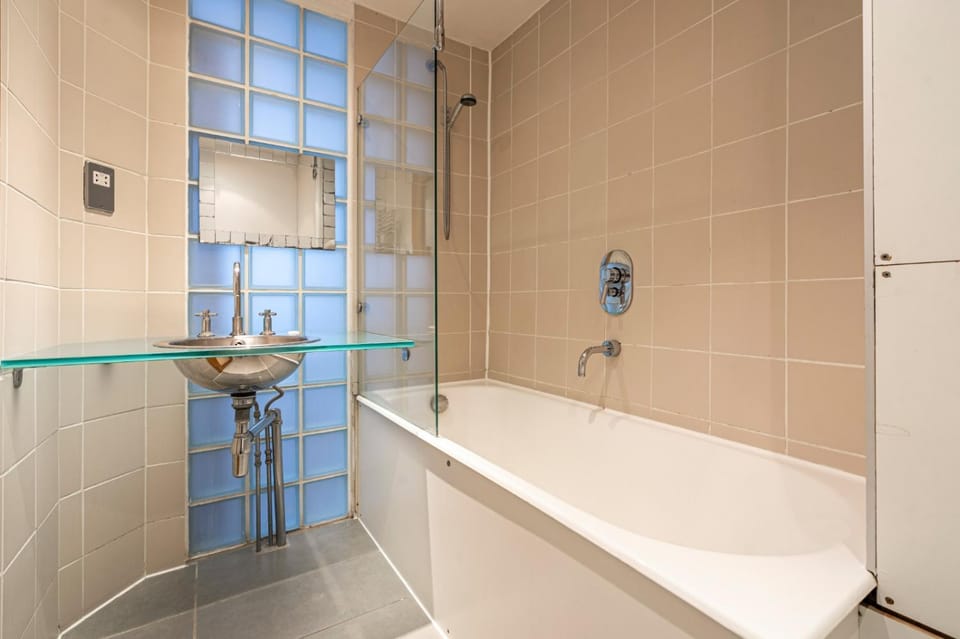 Stylish loft in Hoxton, Central London Apartment in London Borough of Islington